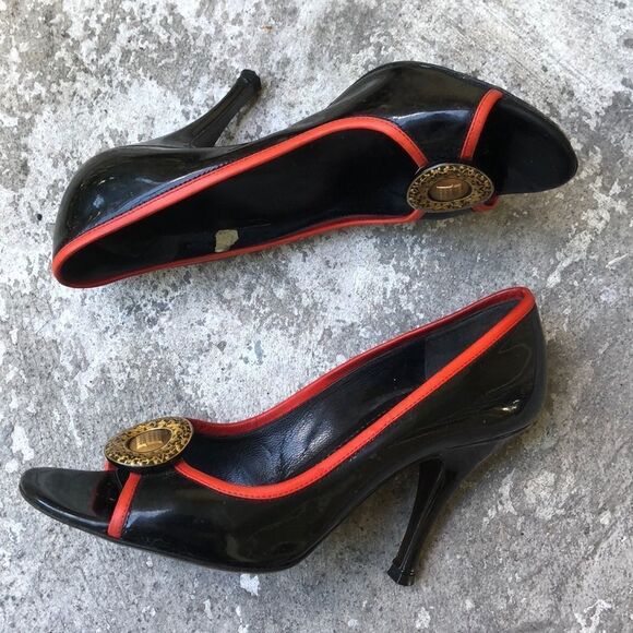 Fendi Heels  - Picture 1 of 8